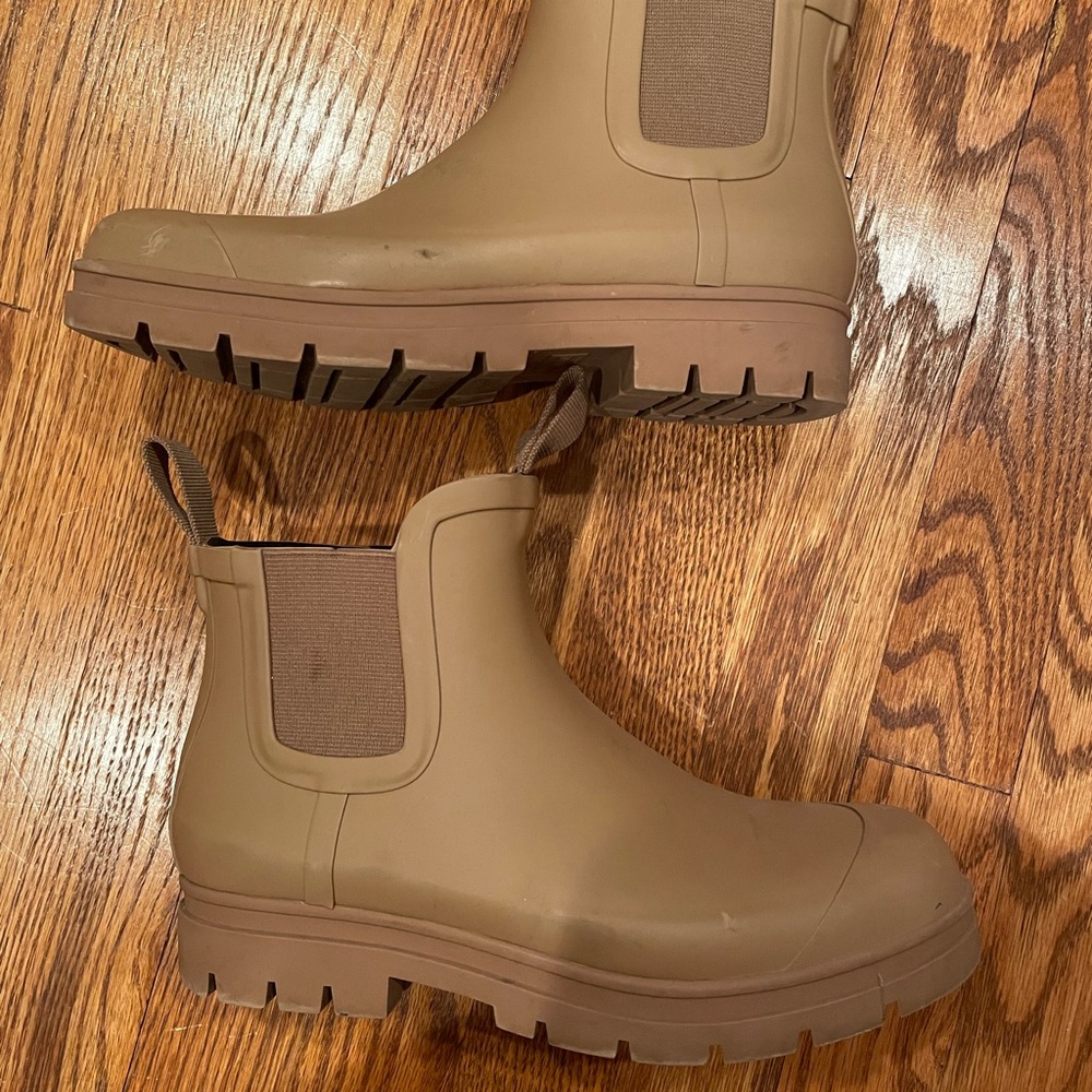 EVERLANE Size Chelsea Rain Boots tan/tawny brown size 7 - Picture 2 of 8